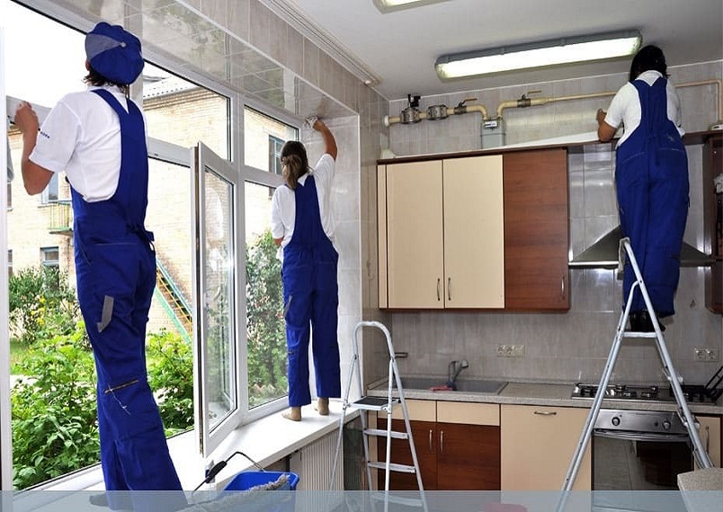 Which includes all the details of the place of the job, including walls and ceilings, and washing of curtains, carpets, blankets, laundry can be internal or external, and can be a partial service as details are determined, but not agreed upon.